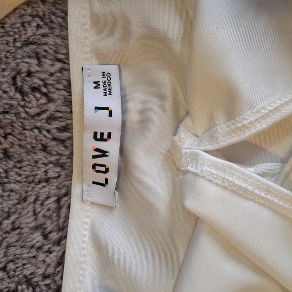 Love J Sexy Satin Top - Picture 2 of 3